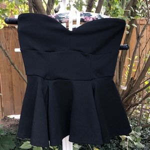 2/$30 Black strapless peplum top!